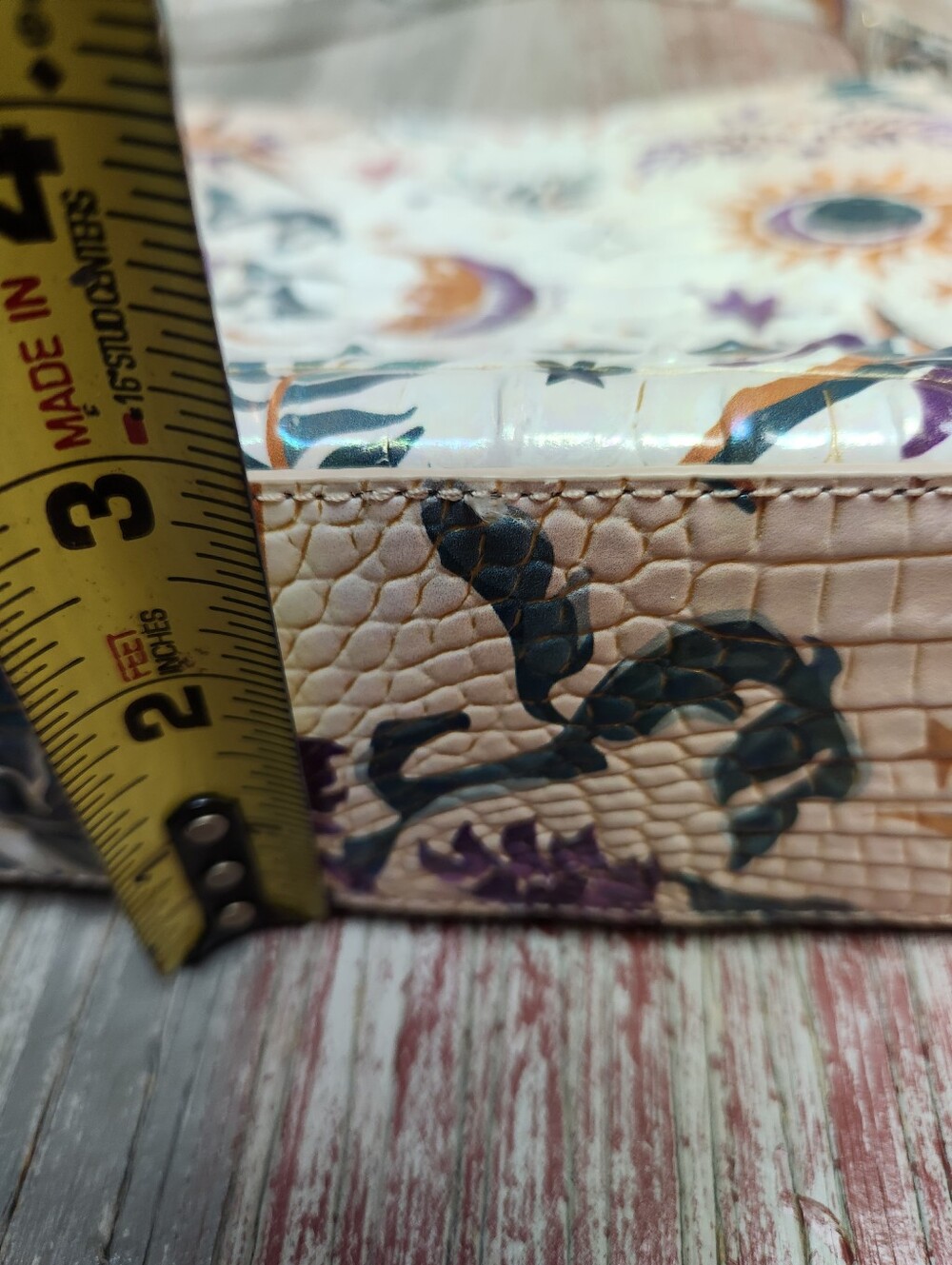 Brahmin Katie Crossbody Bag in Vitality Melbourne - iridescent sheen - Picture 4 of 16